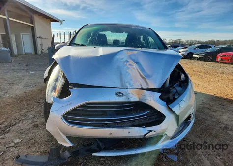 2015 Ford Fiesta Se из США, поврежденный, VIN 3FADP4BJ8FM100739